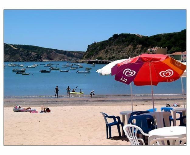 Perola Do Oeste - 3Min Da Praia Sao Martinho do Porto Exterior photo
